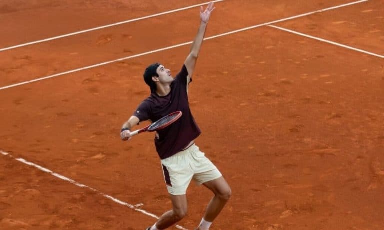 Gustavo Heide, Thiago Monteiro e Eduardo Ribeiro avançam no Challenger 75 de Porto. Matheus Pucinelli avança no Challenger 75 de Manacor