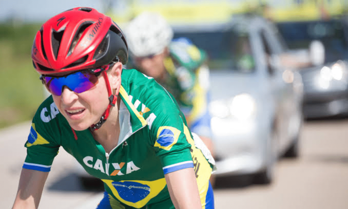 Há 10 anos, Flávia Oliveira fazia história no ciclismo brasileiro na Rio-2016