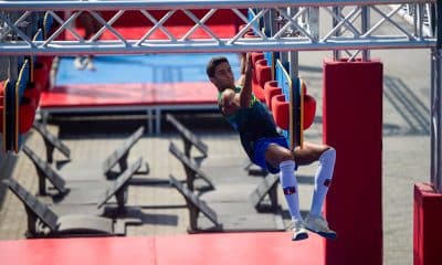 Na imagem, João Victor Acioly na prova de superar obstáculos do Pentatlo.