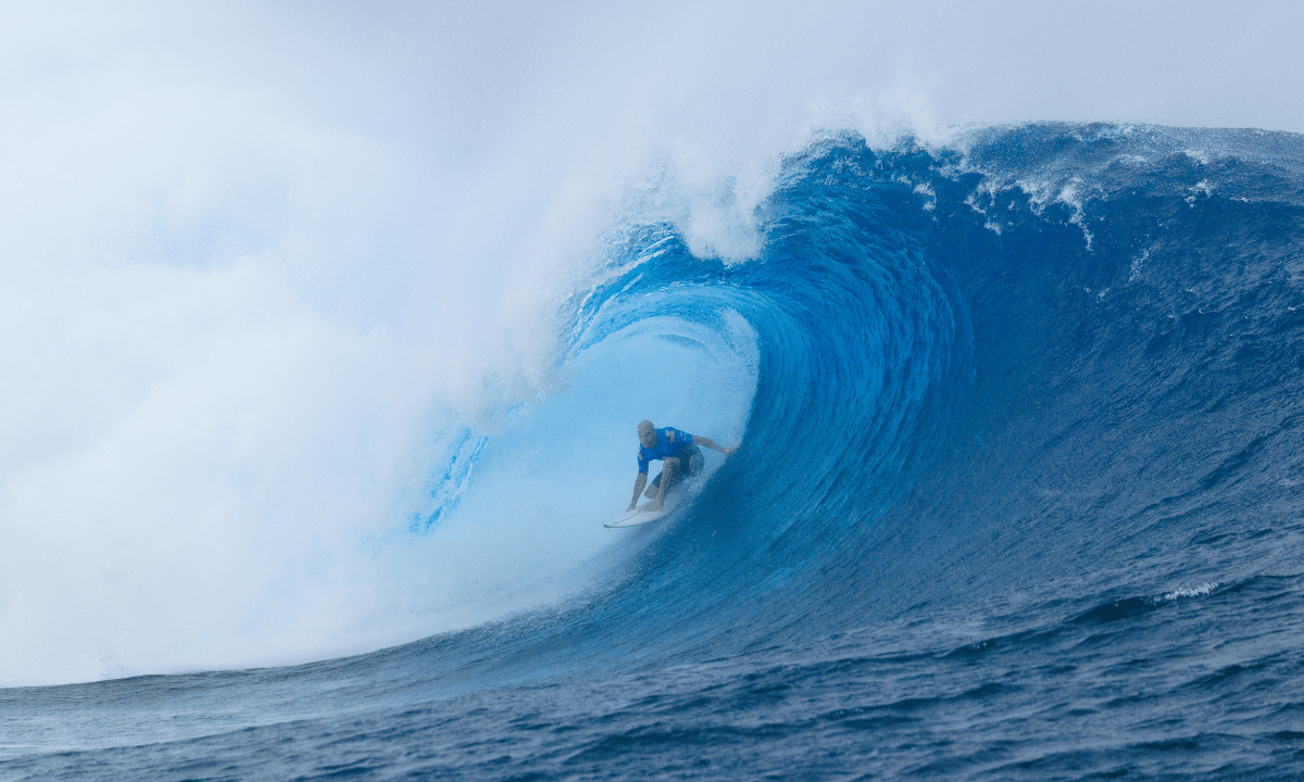 Todos os resultados da WSL Taiti deste sábado (8) na etapa de Teahupo'o