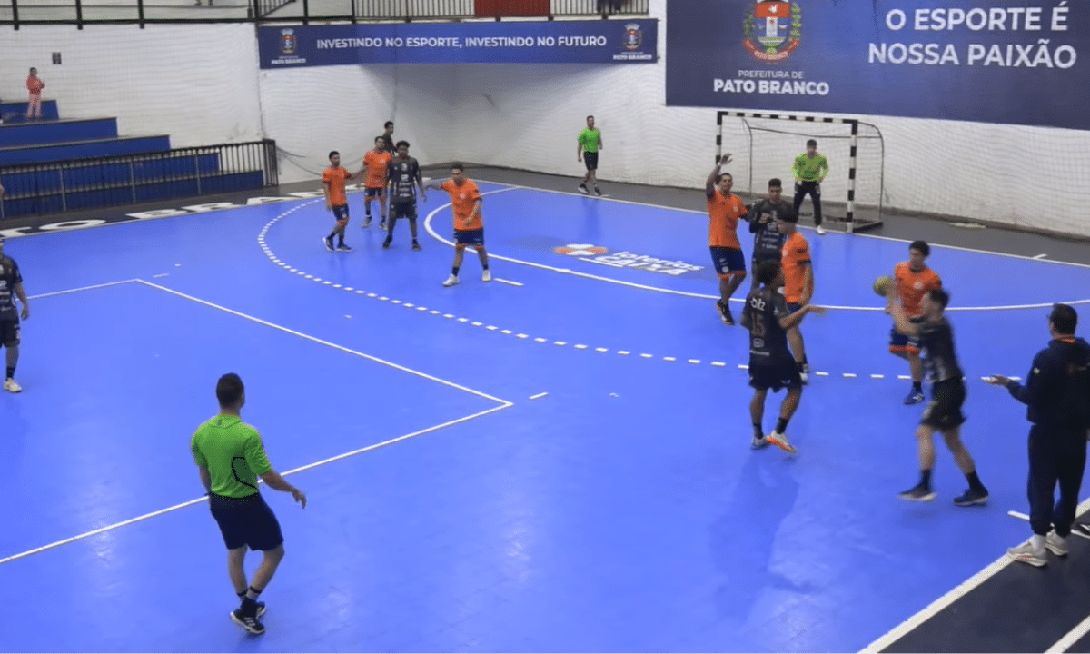 Pato vence Itajaí e conquista primeira vitória na Liga Nacional de Handebol - QTU Questões do Universo