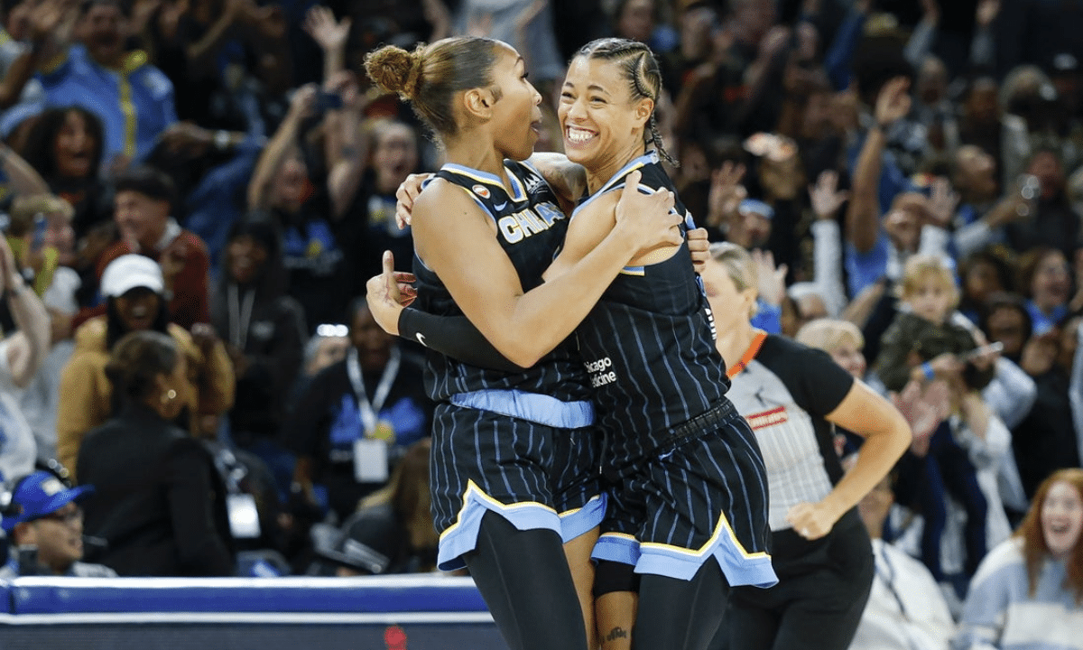 Sydney Taylor brilha e Chicago Sky de Kamilla Cardoso respira na WNBA  - QTU Questões do Universo