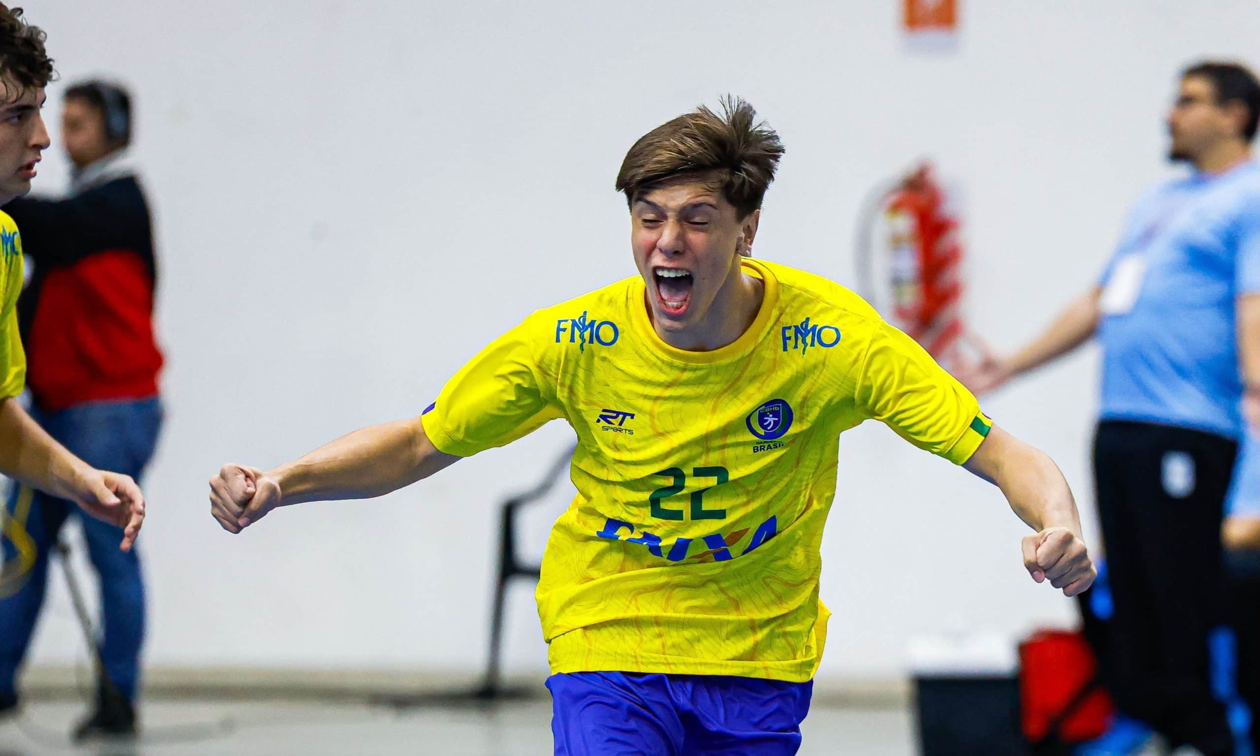 Handebol masculino goleia e feminino se complica no Sul-Centro Cadete