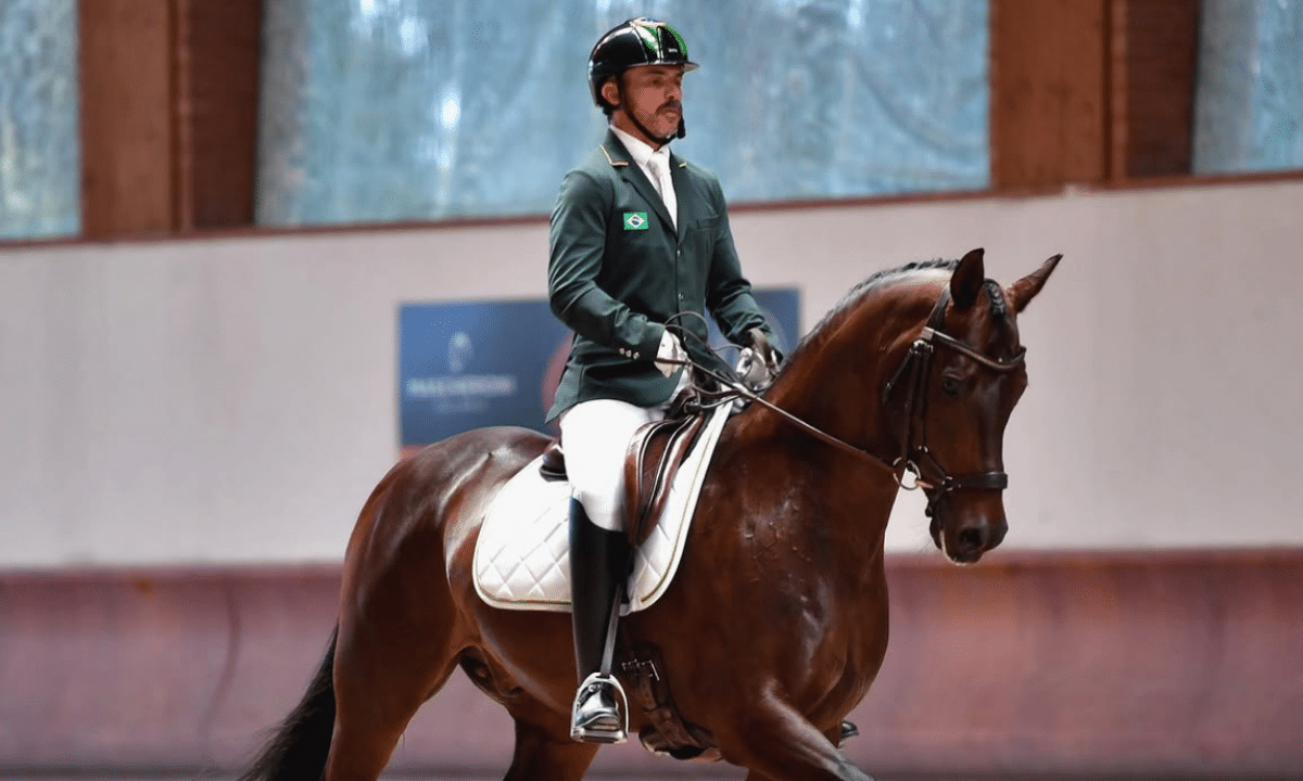 Rodolpho Riskalla fecha Mundial de paradestramento na 15ª colocação - QTU Questões do Universo