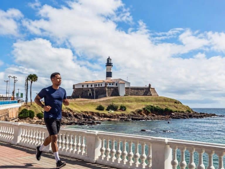 corrida, meia maratona, turismo esportivo, viagem, esporte, bem-estar, corrida de rua