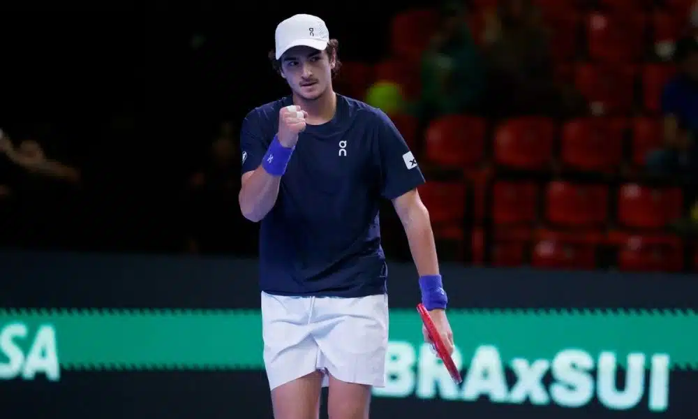 João Fonseca fala sobre lesões e temporada difícil no tênis. Jovem revela emoção de jogar a Copa Davis no Rio de Janeiro e da importância do torneio na carreira