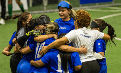 Centro-Norte celebra a conquista do Brasileiro de futebol de cegas no CT Paralímpico (Foto: Alessandra Cabral/CPB)