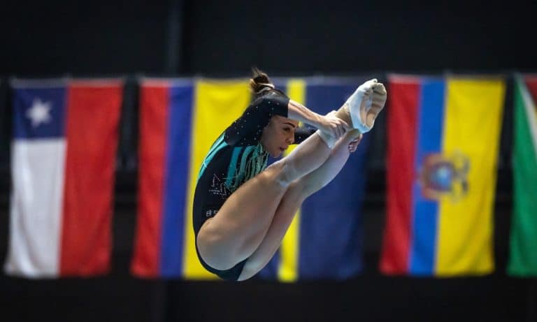 Camillla Lopes fecha os Jogos Sul-Americanos com três medalhas de ouro
