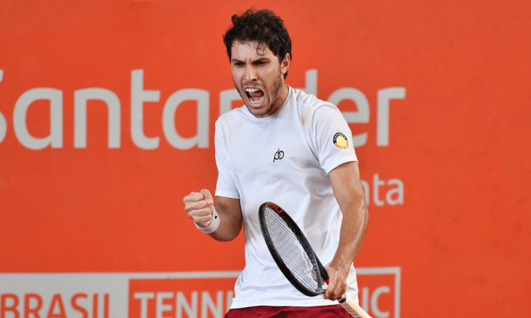 Eduardo Ribeiro enfrenta o compatriota Pedro Boscardin Dias nas quartas do Challenger de Buenos Aires II (Foto: João Pires/Fotojump)