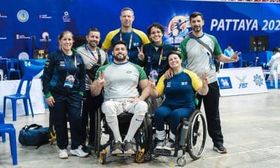 Fabiana Soares, Mônica Santos, Rayssa Veras, Jovane Guissone, Kevin Damasceno durante a Copa do Mundo de Chon Buri de Paraesgrima (Foto: SPADT Thailand)