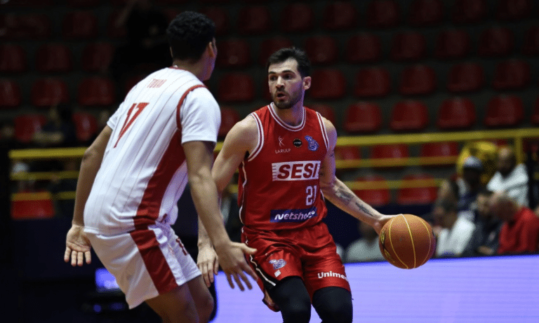 O SESI Franca voltou a vencer o Paulistano e está na final do Campeonato Paulista de Basquete. (Foto: Wilian Oliveira)