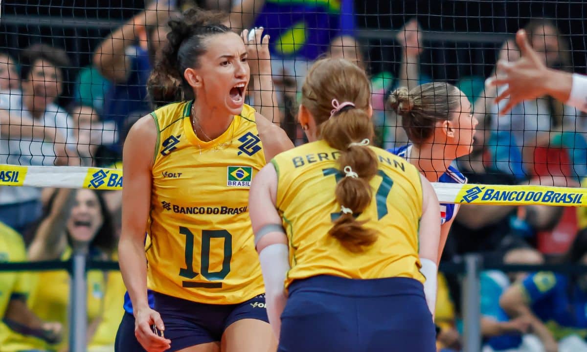 Gabi comenta alguns erros da seleção brasileira durante o Sul-Americano de vôlei feminino e pede atenção para partida decisiva contra a Argentina que vale vaga olímpica