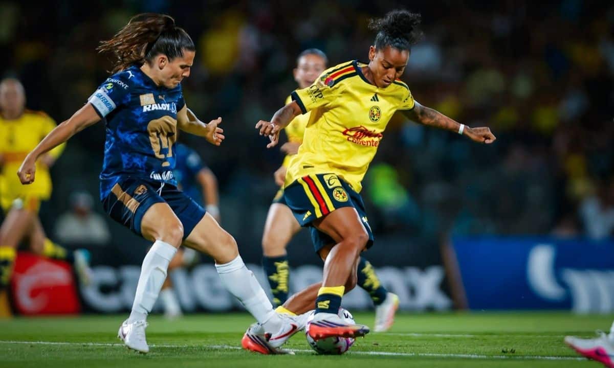 Geyse em Pumas U.N.A.M. x Club América na Liga MX Feminina