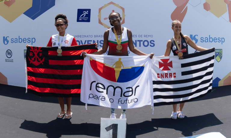 Kamilly Freitas é uma das promessas do remo brasileiro (Foto: Luhan Grolla/Remo Brasil)