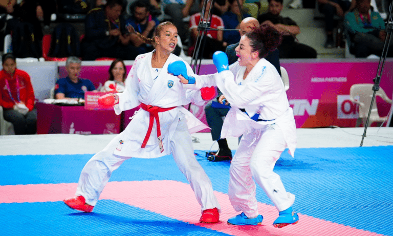 Jogos Sul-americanos Santa Fé 2026 - Karate. Natalia Moraes conquista a medalha de bronze e Gabriel Ferreira conquista a medalha de prata. Foto: Gabriel Augusto/COB