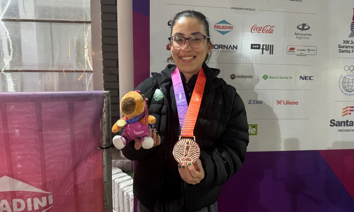 Nathasha Rosa conquistou a medalha de bronze no levantamento de peso nos Jogos Sul-Americanos Santa Fé 2026