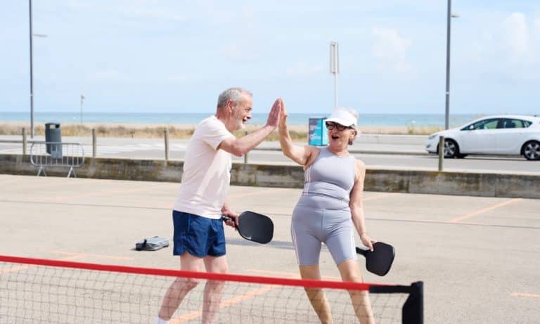 Pickleball depois dos 60- estudo aponta melhora física