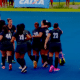 Após cinco anos, o time feminino do Rio Hockey comemora o título do Campeoanto Brasileiro de hóquei sobre a grama. (Foto: Reprodução/Youtube/Hóquei TV)