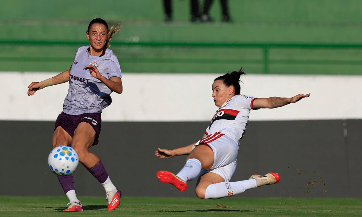 São Paulo vence o Flamengo e vai à final do Brasileirão Feminino