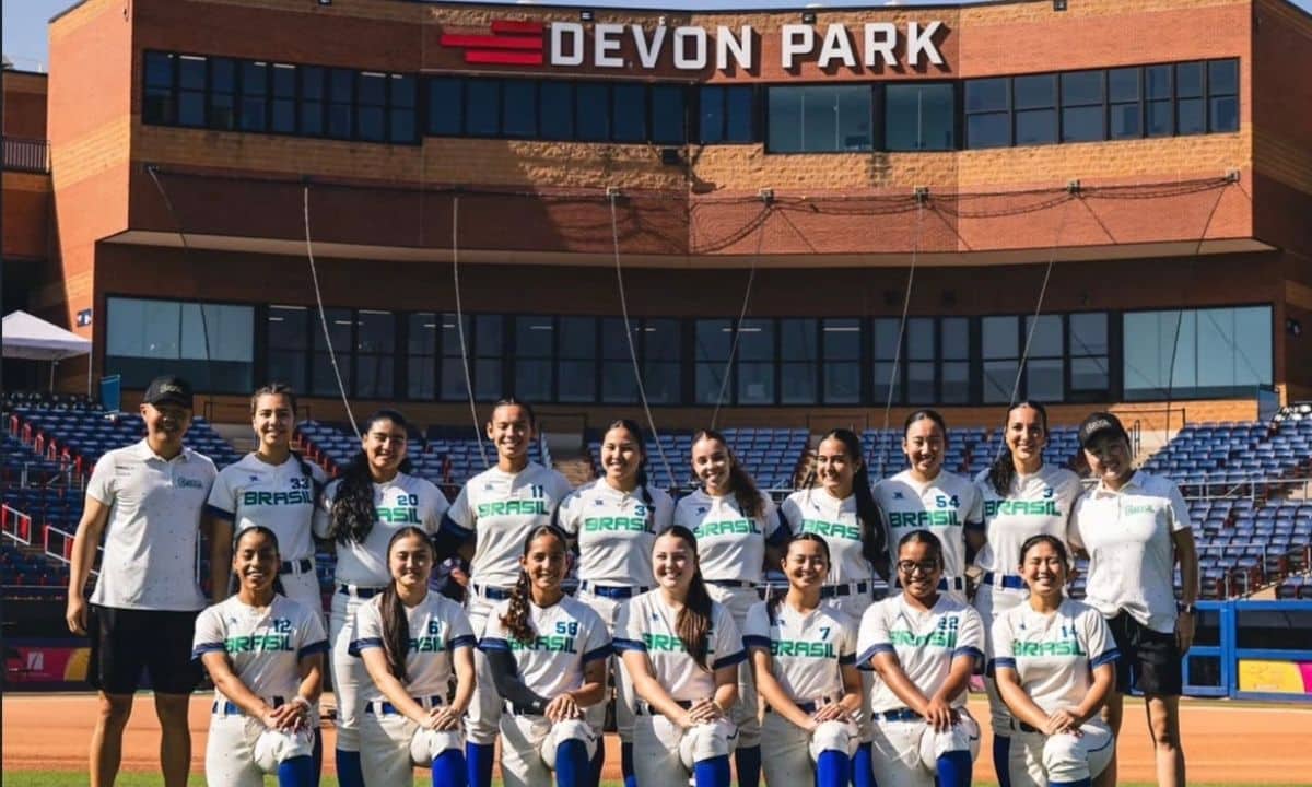 Brasil se despede da Copa do Mundo feminina de softbol com derrota na disputa do 5º lugar no grupo