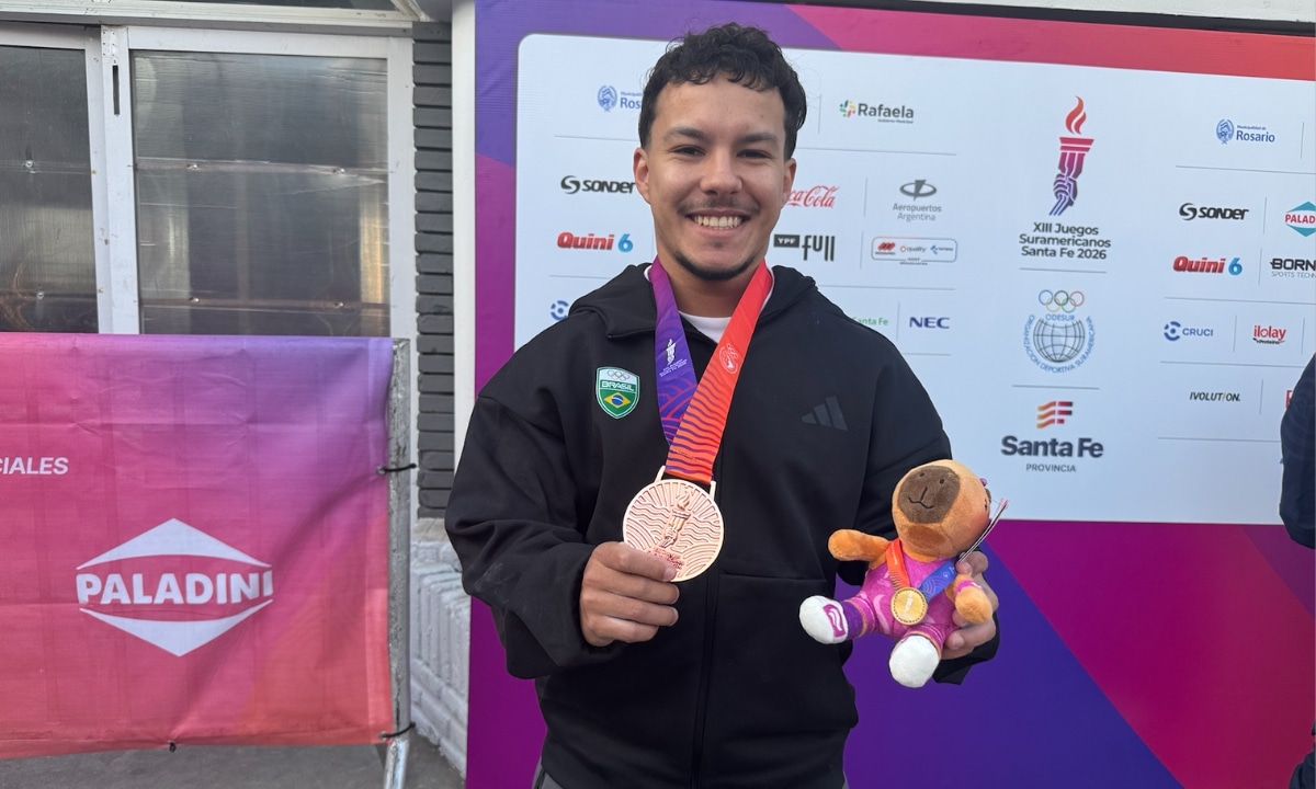 Thiago Félix conquista a medalha de bronze no levantamento de peso nos Jogos Sul-Americanos Santa Fé 2026