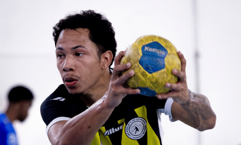 Gustavo Gonçalves foi eleito o melhor jogador da vitória do Sorocaba sobre o Itatiba (Foto: Kamila França)